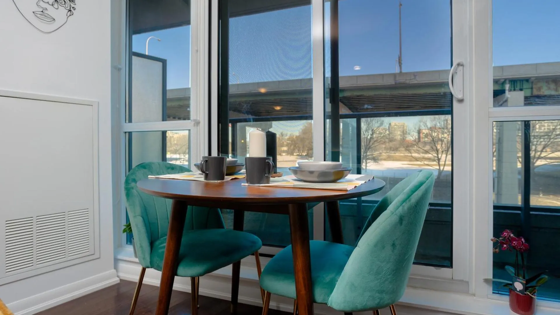 Downtown-Cozy Modern 1Br Condo - Near Lake, Parks & Transit Toronto Lejlighed